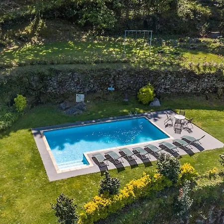 Ferienhaus Casa Da Cerca Parada de Bouro