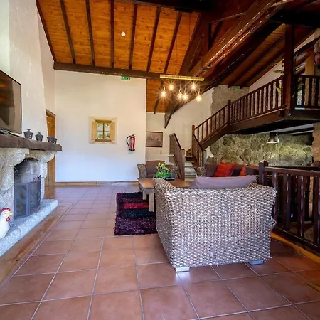 Casa Da Cerca Casa de Férias